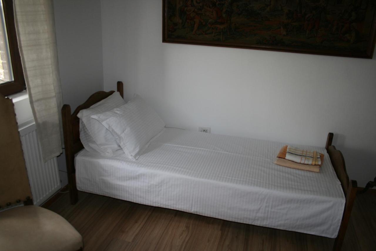 Colev Rooms Φωξάνη Εξωτερικό φωτογραφία